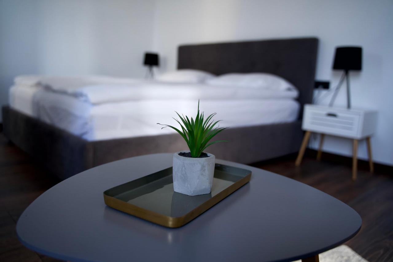 Style Hotel Ungheni Targ المظهر الخارجي الصورة