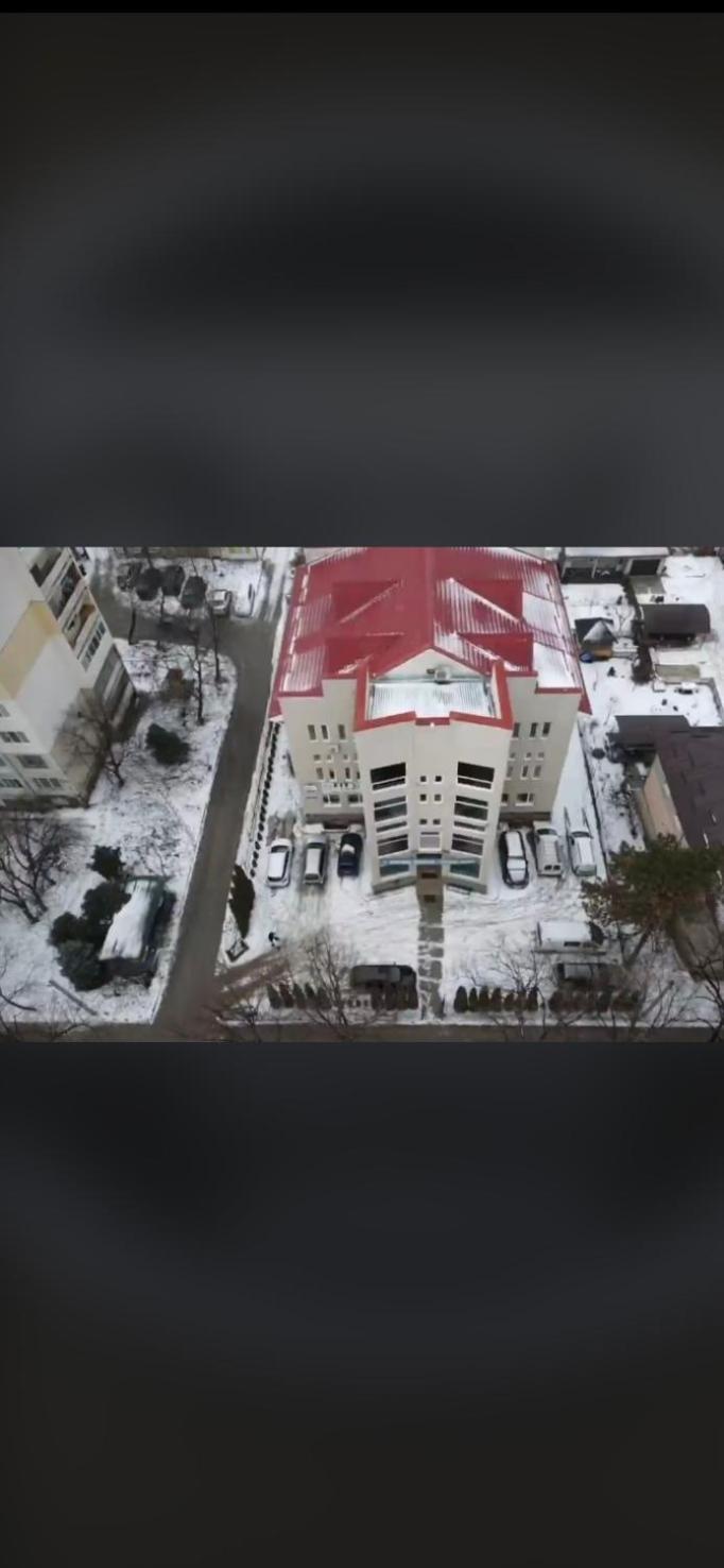 Style Hotel Ungheni Targ المظهر الخارجي الصورة